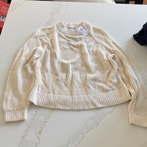 Old Navy Women's Ribbed Cream Sweater